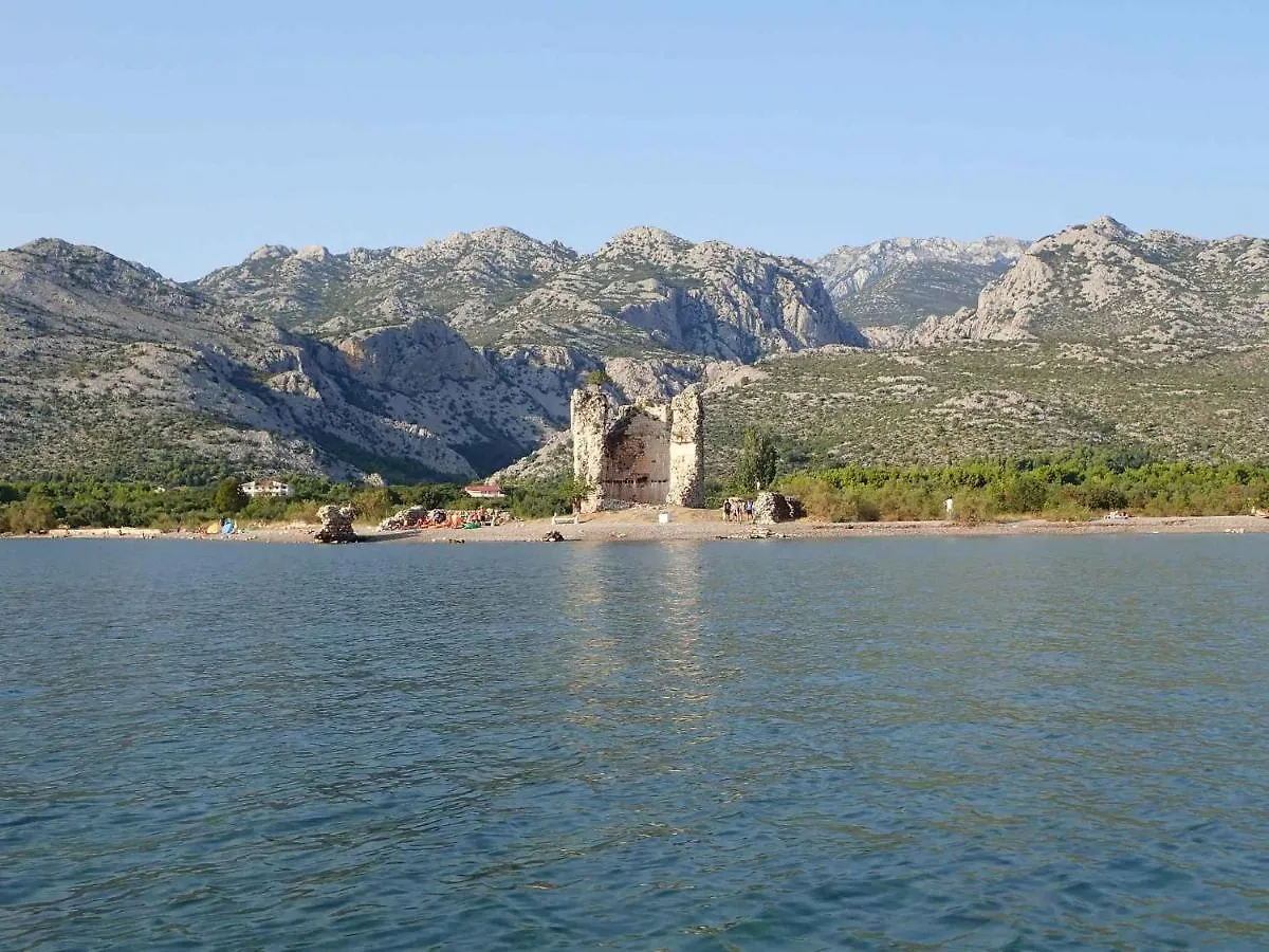 Holiday Home In Starigrad-Paklenica 41708 Croatie